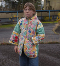 Load image into Gallery viewer, QUILTED MOVING COAT PDF Pattern